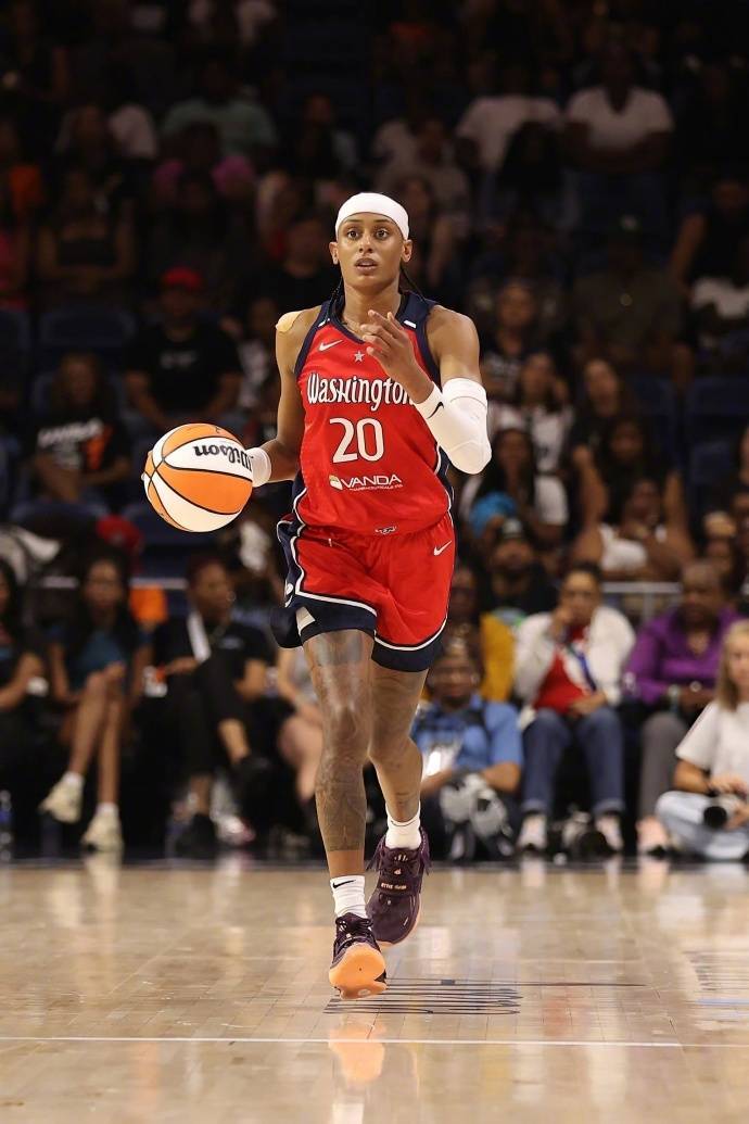 WNBA重磅!神秘人将头号得分手赛克斯交易至风暴